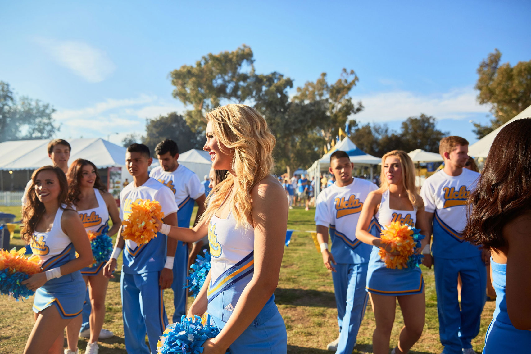 141004_UCLA_GAMEDAY_2C1B0083_OG