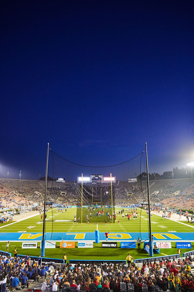 141004_UCLA_GAMEDAY_2C1B0887_OG